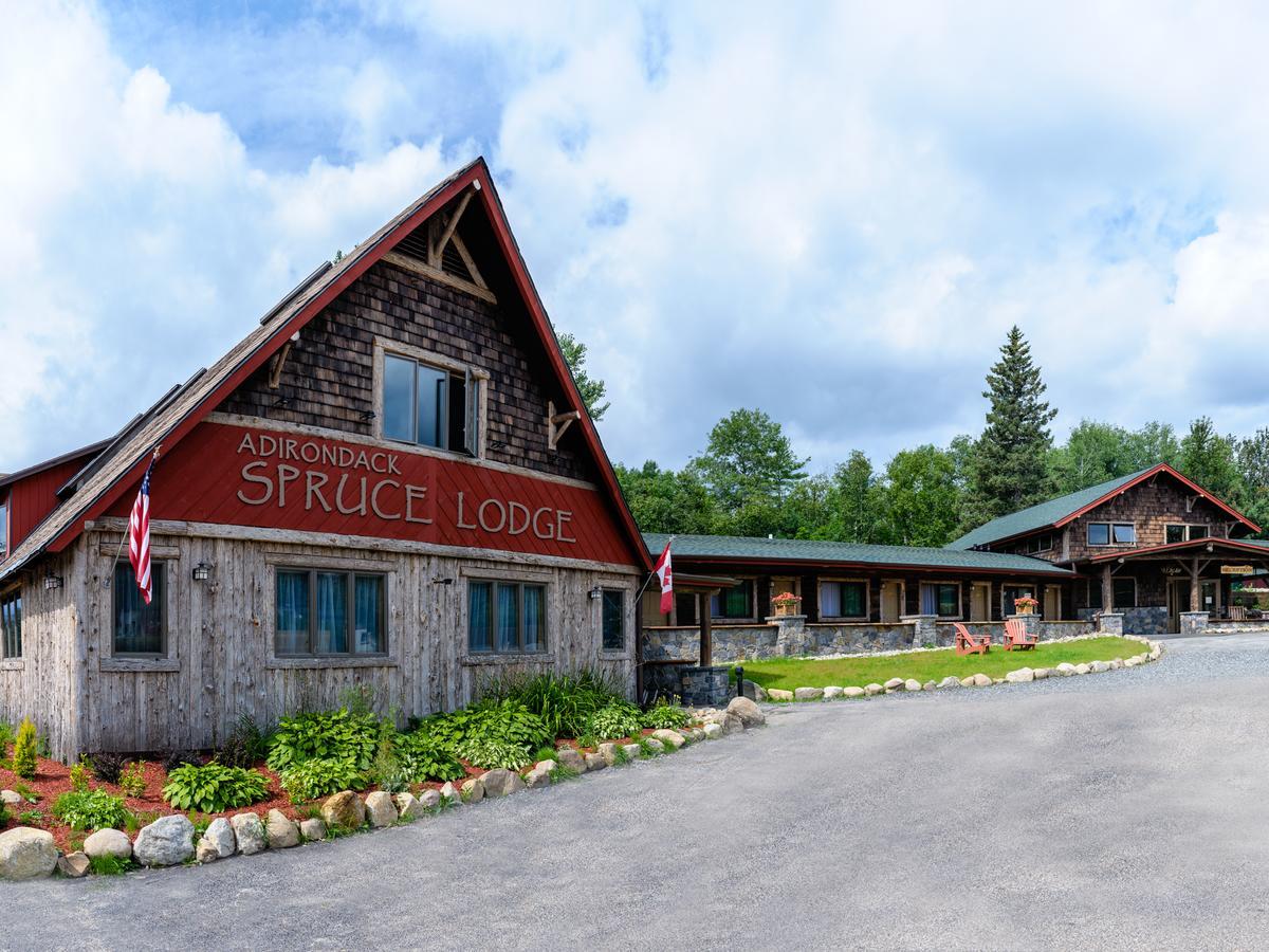 Adirondack Spruce Lodge Wilmington Bagian luar foto