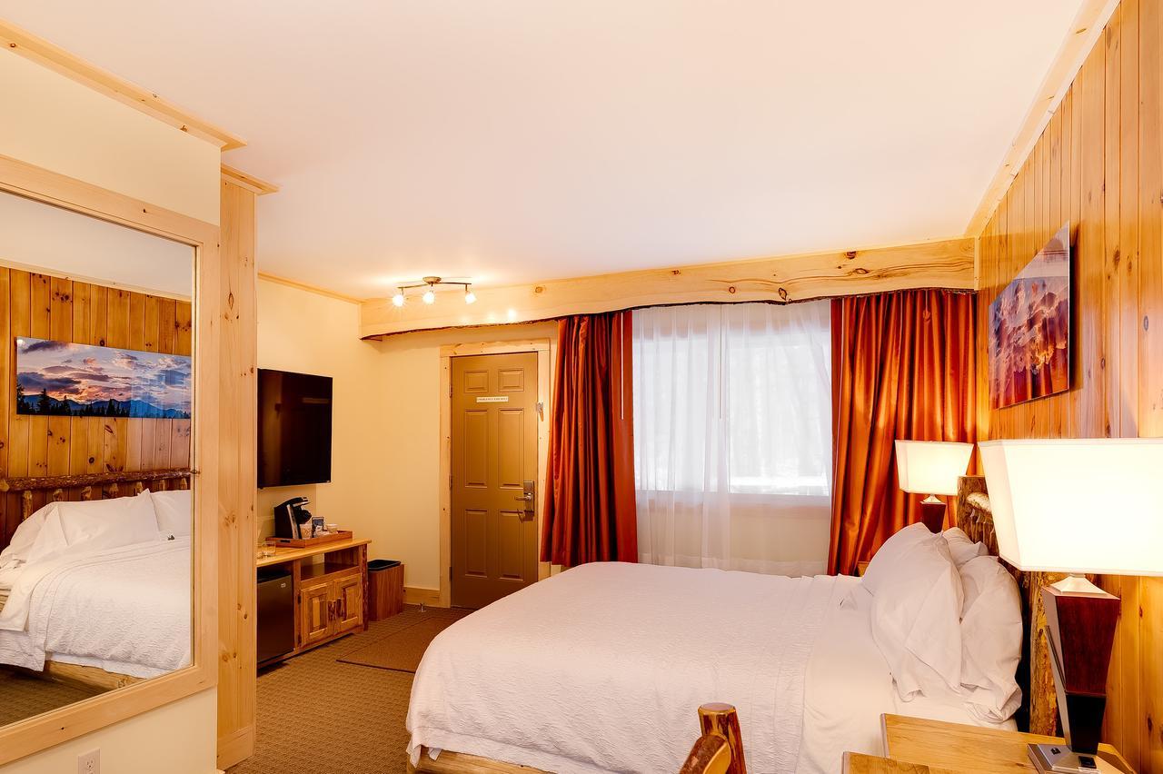 Adirondack Spruce Lodge Wilmington Bagian luar foto