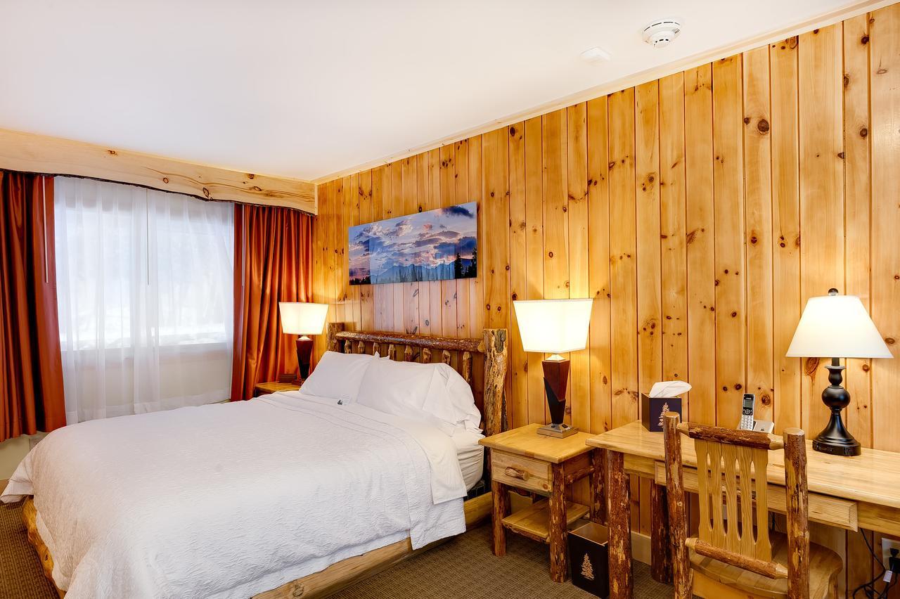 Adirondack Spruce Lodge Wilmington Bagian luar foto