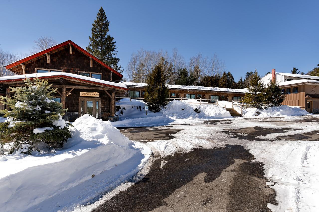 Adirondack Spruce Lodge Wilmington Bagian luar foto