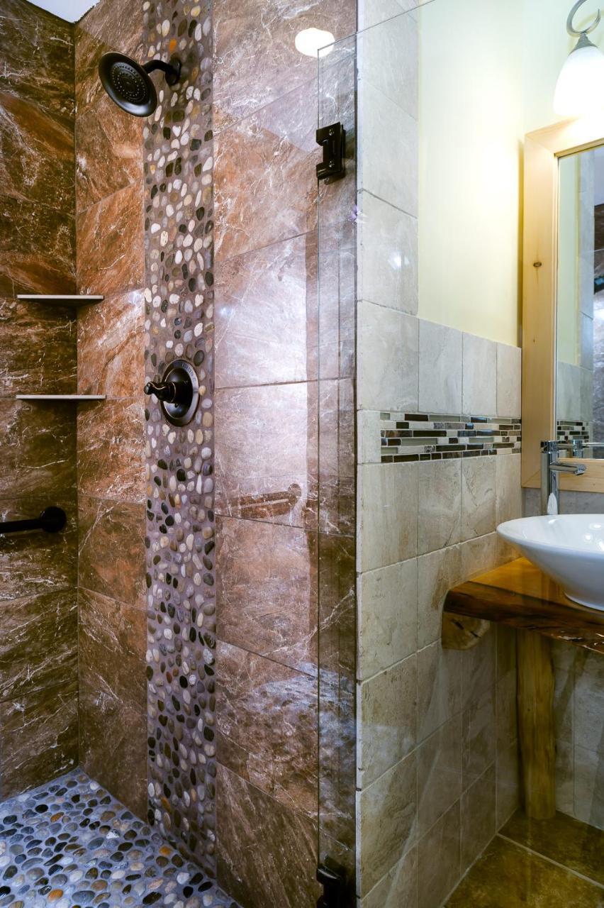 Adirondack Spruce Lodge Wilmington Bagian luar foto