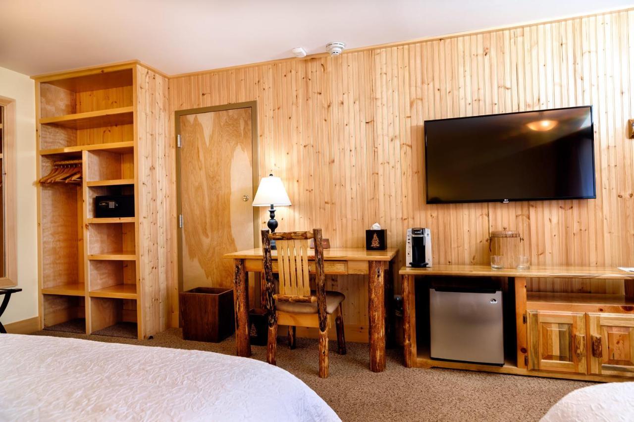 Adirondack Spruce Lodge Wilmington Bagian luar foto